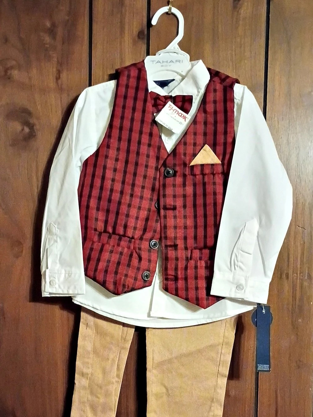 Tahari Boys Plaid Vest Set in Red & Tan NWT